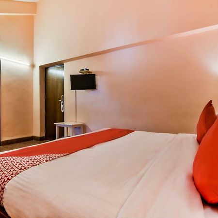 Oyo 807 Hotel Gopika International Goa エクステリア 写真