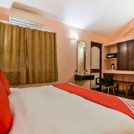 Oyo 807 Hotel Gopika International Goa エクステリア 写真