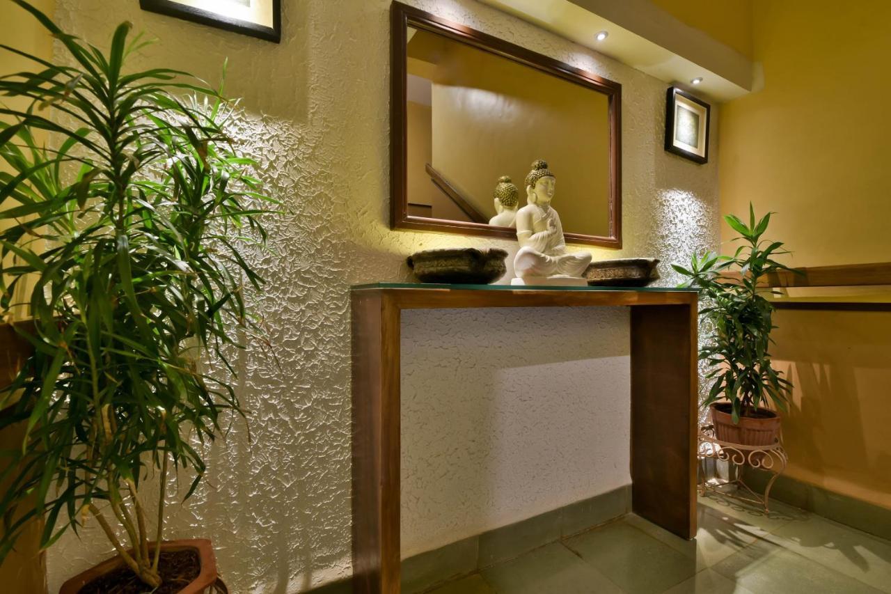 Oyo 807 Hotel Gopika International Goa エクステリア 写真