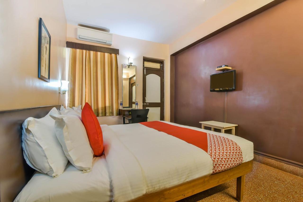 Oyo 807 Hotel Gopika International Goa エクステリア 写真