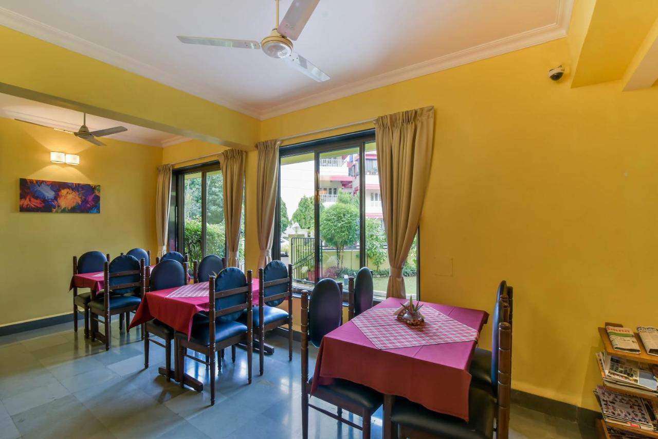 Oyo 807 Hotel Gopika International Goa エクステリア 写真