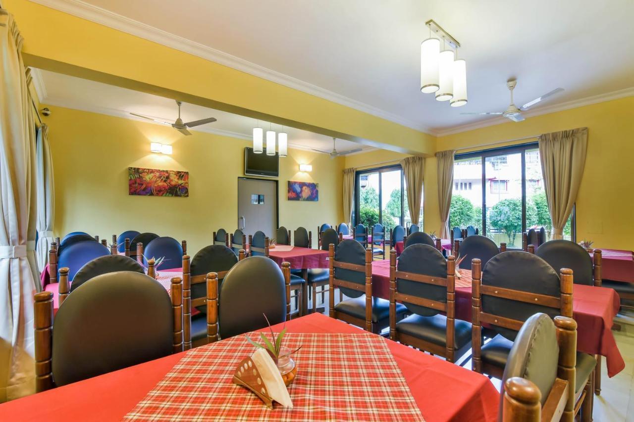 Oyo 807 Hotel Gopika International Goa エクステリア 写真
